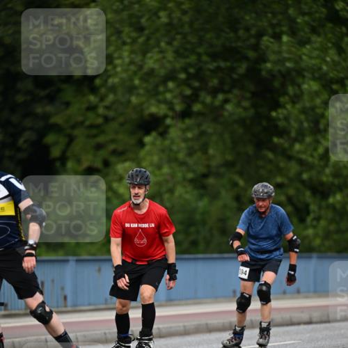 29.06.2025 - hella hamburg halbmarathon Dr. Thomas Lammeyer http://msf.ph/oto/8139338 29.06.2025 09:05:07 Kennedybrücke  meine-sportfotos.de