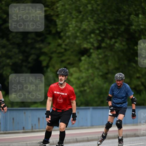 29.06.2025 - hella hamburg halbmarathon Dr. Thomas Lammeyer http://msf.ph/oto/8139340 29.06.2025 09:05:07 Kennedybrücke  meine-sportfotos.de