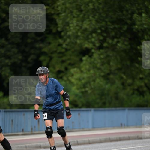 29.06.2025 - hella hamburg halbmarathon Dr. Thomas Lammeyer http://msf.ph/oto/8139342 29.06.2025 09:05:08 Kennedybrücke  meine-sportfotos.de