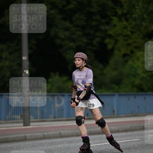 29.06.2025 - hella hamburg halbmarathon Dr. Thomas Lammeyer http://msf.ph/oto/8139354 29.06.2025 09:05:12 Kennedybrücke  meine-sportfotos.de