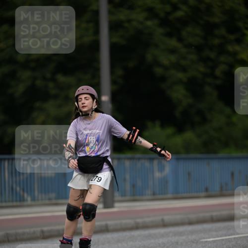 29.06.2025 - hella hamburg halbmarathon Dr. Thomas Lammeyer http://msf.ph/oto/8139358 29.06.2025 09:05:12 Kennedybrücke  meine-sportfotos.de