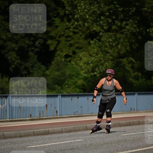 29.06.2025 - hella hamburg halbmarathon Dr. Thomas Lammeyer http://msf.ph/oto/8139362 29.06.2025 09:05:26 Kennedybrücke  meine-sportfotos.de
