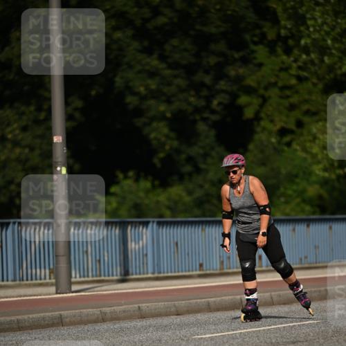 29.06.2025 - hella hamburg halbmarathon Dr. Thomas Lammeyer http://msf.ph/oto/8139368 29.06.2025 09:05:26 Kennedybrücke  meine-sportfotos.de