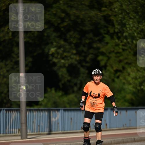 29.06.2025 - hella hamburg halbmarathon Dr. Thomas Lammeyer http://msf.ph/oto/8139382 29.06.2025 09:05:37 Kennedybrücke  meine-sportfotos.de