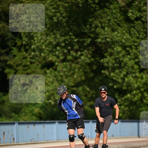 29.06.2025 - hella hamburg halbmarathon Dr. Thomas Lammeyer http://msf.ph/oto/8139395 29.06.2025 09:05:40 Kennedybrücke  meine-sportfotos.de