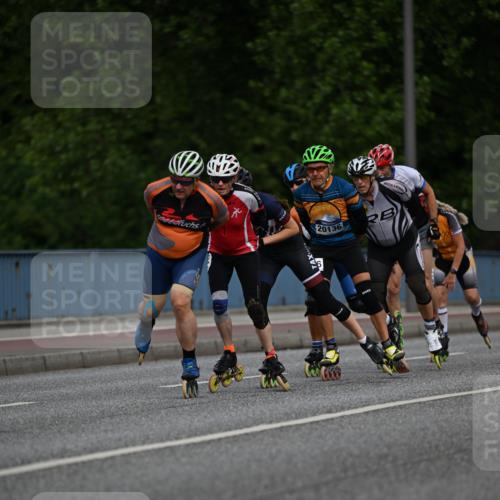 29.06.2025 - hella hamburg halbmarathon Dr. Thomas Lammeyer http://msf.ph/oto/8139477 29.06.2025 08:57:16 Kennedybrücke  meine-sportfotos.de