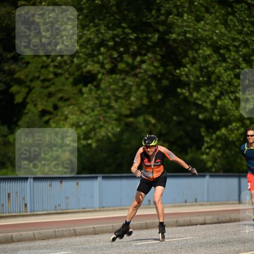 29.06.2025 - hella hamburg halbmarathon Dr. Thomas Lammeyer http://msf.ph/oto/8139499 29.06.2025 09:05:43 Kennedybrücke  meine-sportfotos.de
