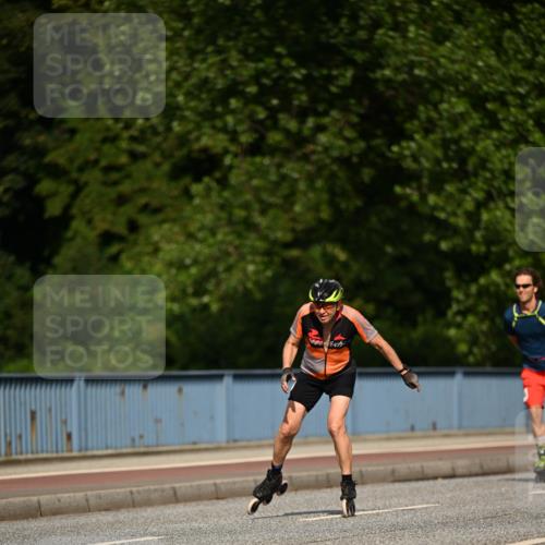 29.06.2025 - hella hamburg halbmarathon Dr. Thomas Lammeyer http://msf.ph/oto/8139501 29.06.2025 09:05:43 Kennedybrücke  meine-sportfotos.de