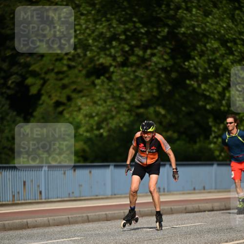 29.06.2025 - hella hamburg halbmarathon Dr. Thomas Lammeyer http://msf.ph/oto/8139506 29.06.2025 09:05:43 Kennedybrücke  meine-sportfotos.de
