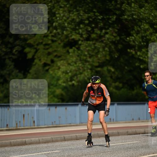 29.06.2025 - hella hamburg halbmarathon Dr. Thomas Lammeyer http://msf.ph/oto/8139510 29.06.2025 09:05:43 Kennedybrücke  meine-sportfotos.de