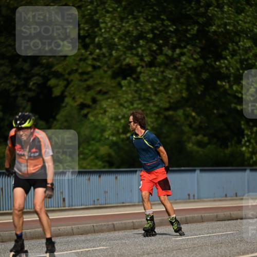 29.06.2025 - hella hamburg halbmarathon Dr. Thomas Lammeyer http://msf.ph/oto/8139528 29.06.2025 09:05:44 Kennedybrücke  meine-sportfotos.de