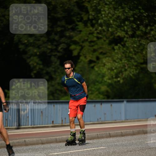 29.06.2025 - hella hamburg halbmarathon Dr. Thomas Lammeyer http://msf.ph/oto/8139538 29.06.2025 09:05:45 Kennedybrücke  meine-sportfotos.de