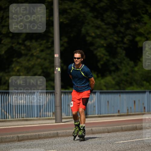 29.06.2025 - hella hamburg halbmarathon Dr. Thomas Lammeyer http://msf.ph/oto/8139554 29.06.2025 09:05:45 Kennedybrücke  meine-sportfotos.de