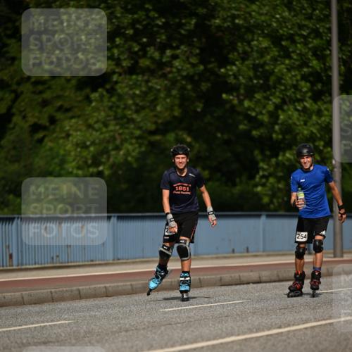 29.06.2025 - hella hamburg halbmarathon Dr. Thomas Lammeyer http://msf.ph/oto/8139574 29.06.2025 09:05:48 Kennedybrücke  meine-sportfotos.de
