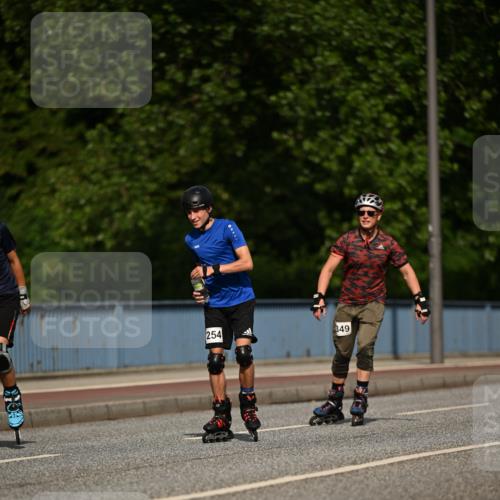 29.06.2025 - hella hamburg halbmarathon Dr. Thomas Lammeyer http://msf.ph/oto/8139584 29.06.2025 09:05:49 Kennedybrücke  meine-sportfotos.de