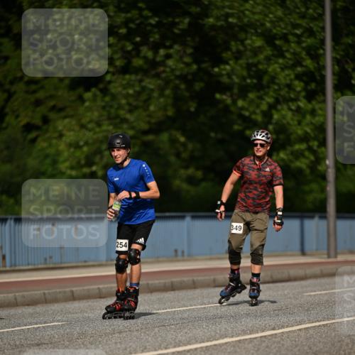29.06.2025 - hella hamburg halbmarathon Dr. Thomas Lammeyer http://msf.ph/oto/8139589 29.06.2025 09:05:49 Kennedybrücke  meine-sportfotos.de