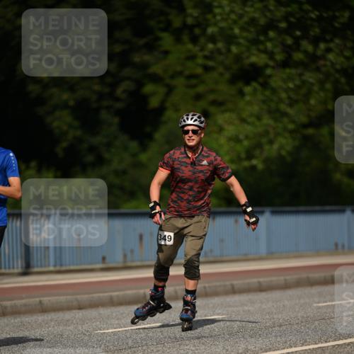 29.06.2025 - hella hamburg halbmarathon Dr. Thomas Lammeyer http://msf.ph/oto/8139645 29.06.2025 09:05:50 Kennedybrücke  meine-sportfotos.de