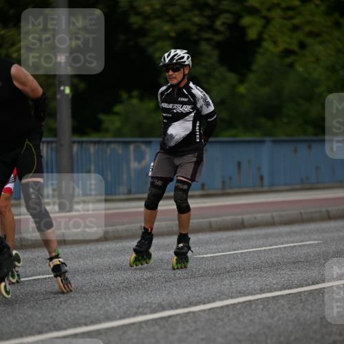 29.06.2025 - hella hamburg halbmarathon Dr. Thomas Lammeyer http://msf.ph/oto/8139701 29.06.2025 08:57:39 Kennedybrücke  meine-sportfotos.de