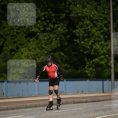 29.06.2025 - hella hamburg halbmarathon Dr. Thomas Lammeyer http://msf.ph/oto/8139740 29.06.2025 09:05:53 Kennedybrücke  meine-sportfotos.de