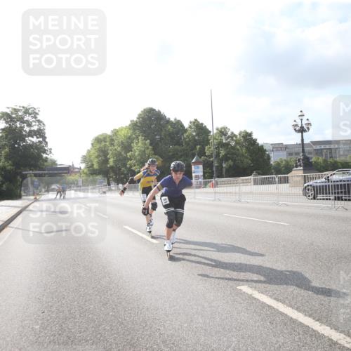 29.06.2025 - hella hamburg halbmarathon Jannik Wohlers http://msf.ph/oto/8139756 29.06.2025 08:55:36 Lombardsbrücke  meine-sportfotos.de