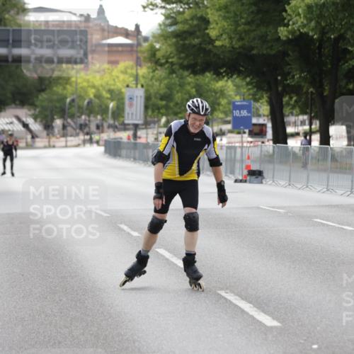 29.06.2025 - hella hamburg halbmarathon Jannik Wohlers http://msf.ph/oto/8139892 29.06.2025 09:03:42 Lombardsbrücke  meine-sportfotos.de