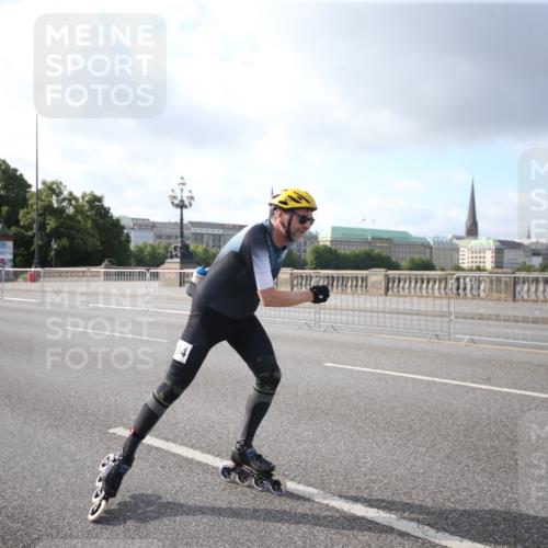 29.06.2025 - hella hamburg halbmarathon Jannik Wohlers http://msf.ph/oto/8139906 29.06.2025 08:55:43 Lombardsbrücke  meine-sportfotos.de