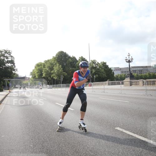 29.06.2025 - hella hamburg halbmarathon Jannik Wohlers http://msf.ph/oto/8139935 29.06.2025 08:55:44 Lombardsbrücke  meine-sportfotos.de