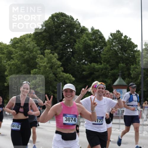 29.06.2025 - hella hamburg halbmarathon Jannik Wohlers http://msf.ph/oto/8139945 29.06.2025 10:42:49 Lombardsbrücke 1149, 1155, 1467, 1788, 1816, 1878, 2103, 2158, 2267, 2361, 2971, 3074, 3238, 3329, 3518, 3638, 4056, 4177, 4302, 4680, 5268, 5610, 5720, 5755, 5967, 7043, 7461, 7872, 8184, 8435, 8795, 8991, 9072, 9644, 9976, 10180, 10536, 11093, 11443, 11649, 11671, 11969, 12485, 12603, 13417, 13526, 13676, 13684, 13685, 13786, 13852, 15246, 15509, 15514, 15717, 16055, 16263, 16264, 16789, 16840, 17921, 18434, 18435, 18540, 18898, 19031, 19115 meine-sportfotos.de