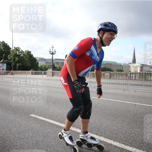 29.06.2025 - hella hamburg halbmarathon Jannik Wohlers http://msf.ph/oto/8139972 29.06.2025 08:55:45 Lombardsbrücke  meine-sportfotos.de