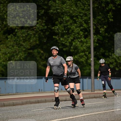 29.06.2025 - hella hamburg halbmarathon Dr. Thomas Lammeyer http://msf.ph/oto/8140117 29.06.2025 09:06:09 Kennedybrücke  meine-sportfotos.de