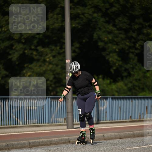 29.06.2025 - hella hamburg halbmarathon Dr. Thomas Lammeyer http://msf.ph/oto/8140265 29.06.2025 09:06:14 Kennedybrücke  meine-sportfotos.de