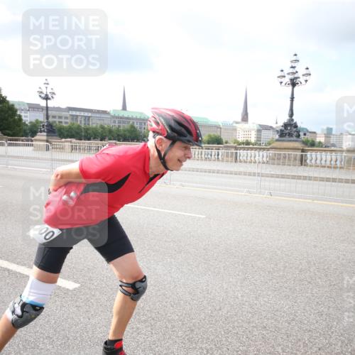 29.06.2025 - hella hamburg halbmarathon Jannik Wohlers http://msf.ph/oto/8140317 29.06.2025 08:58:13 Lombardsbrücke  meine-sportfotos.de
