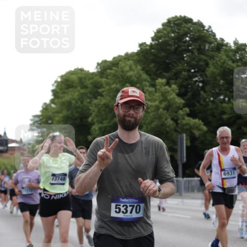 29.06.2025 - hella hamburg halbmarathon Jannik Wohlers http://msf.ph/oto/8140475 29.06.2025 10:43:08 Lombardsbrücke 1023, 1155, 1310, 1400, 1878, 3238, 3390, 4367, 4866, 5214, 5370, 6012, 6096, 6226, 6440, 6931, 6971, 6973, 7197, 7504, 7926, 8135, 8233, 8408, 8504, 9639, 9641, 9831, 10083, 10200, 10202, 10325, 11279, 11969, 12654, 13730, 13748, 14528, 14866, 14890, 15079, 15177, 15187, 15795, 15848, 16358, 16560, 16589, 16901, 16902, 17143, 17210, 18341, 18436, 18497, 19043, 19141 meine-sportfotos.de
