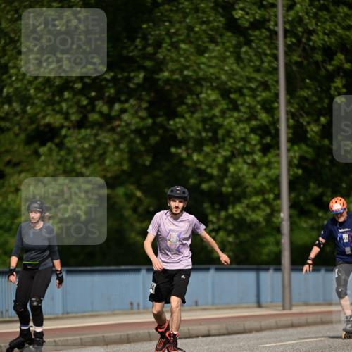29.06.2025 - hella hamburg halbmarathon Dr. Thomas Lammeyer http://msf.ph/oto/8140526 29.06.2025 09:06:34 Kennedybrücke  meine-sportfotos.de