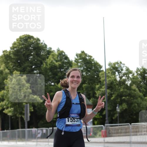 29.06.2025 - hella hamburg halbmarathon Jannik Wohlers http://msf.ph/oto/8140564 29.06.2025 10:05:56 Lombardsbrücke 1245, 1766, 4666, 4868, 5431, 6314, 7138, 9361, 9560, 10214, 10297, 10781, 13481, 13863, 14369, 15113, 15145, 15229, 15462, 15537, 15858, 17239, 17746, 18042, 18575, 18577, 18910, 18913, 18966 meine-sportfotos.de