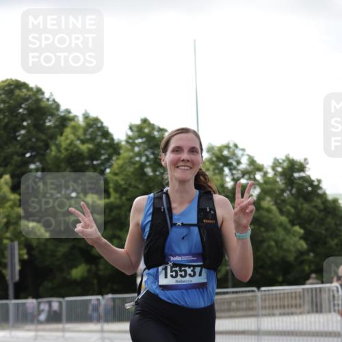 29.06.2025 - hella hamburg halbmarathon Jannik Wohlers http://msf.ph/oto/8140577 29.06.2025 10:05:56 Lombardsbrücke 1245, 1766, 4666, 4868, 5431, 6314, 7138, 9361, 9560, 10214, 10297, 10781, 13481, 13863, 14369, 15113, 15145, 15229, 15462, 15537, 15858, 17239, 17746, 18042, 18575, 18577, 18910, 18913, 18966 meine-sportfotos.de