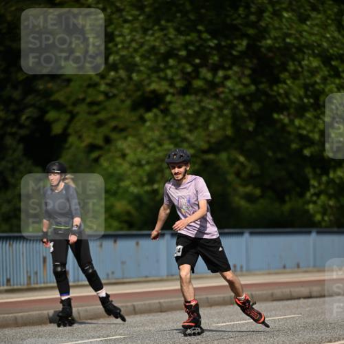 29.06.2025 - hella hamburg halbmarathon Dr. Thomas Lammeyer http://msf.ph/oto/8140623 29.06.2025 09:06:34 Kennedybrücke  meine-sportfotos.de