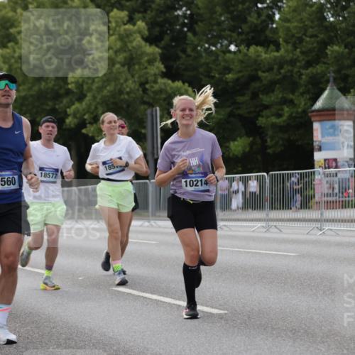 29.06.2025 - hella hamburg halbmarathon Jannik Wohlers http://msf.ph/oto/8140654 29.06.2025 10:06:02 Lombardsbrücke 1245, 1766, 4666, 4868, 5431, 6314, 6664, 9560, 10214, 10297, 10736, 13863, 15113, 15145, 15462, 15537, 15858, 17059, 18042, 18575, 18577, 18910, 18913 meine-sportfotos.de