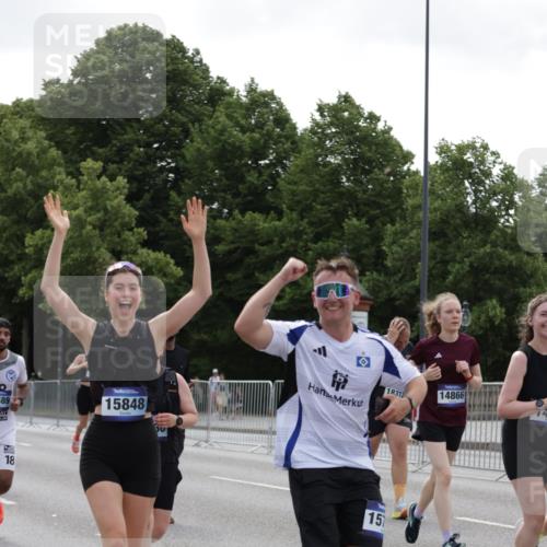 29.06.2025 - hella hamburg halbmarathon Jannik Wohlers http://msf.ph/oto/8140686 29.06.2025 10:43:16 Lombardsbrücke 1023, 1310, 1400, 2733, 3390, 3597, 4866, 5192, 5201, 5214, 5370, 6036, 6096, 6226, 6334, 6931, 6971, 6973, 7197, 7205, 7206, 7489, 7504, 8000, 8058, 8233, 8504, 9704, 9831, 10083, 10097, 10200, 10202, 10220, 10285, 10325, 10553, 10799, 12518, 12654, 13371, 13705, 13730, 13748, 14866, 15079, 15177, 15187, 15448, 15795, 15848, 16298, 16560, 16589, 16901, 16902, 17143, 17210, 17501, 18080, 18310, 18318, 18341, 18436 meine-sportfotos.de