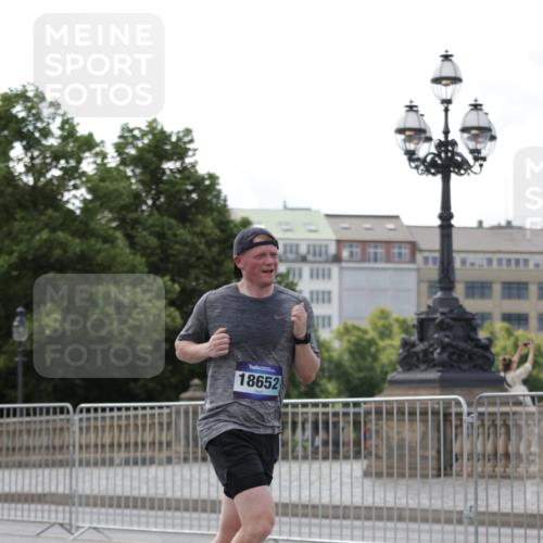 29.06.2025 - hella hamburg halbmarathon Jannik Wohlers http://msf.ph/oto/8140761 29.06.2025 10:06:08 Lombardsbrücke 1245, 1766, 4666, 5807, 5951, 6664, 8290, 9560, 10214, 10297, 10736, 10886, 12371, 13475, 13863, 14607, 15377, 15462, 15858, 16933, 17059, 18042, 18575, 18577, 18652, 18828, 18910, 18913 meine-sportfotos.de