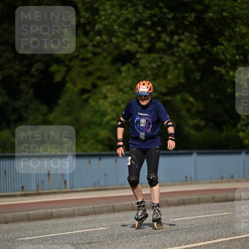 29.06.2025 - hella hamburg halbmarathon Dr. Thomas Lammeyer http://msf.ph/oto/8140765 29.06.2025 09:06:36 Kennedybrücke  meine-sportfotos.de