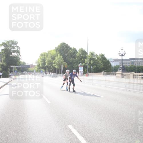 29.06.2025 - hella hamburg halbmarathon Jannik Wohlers http://msf.ph/oto/8140895 29.06.2025 09:06:16 Lombardsbrücke  meine-sportfotos.de