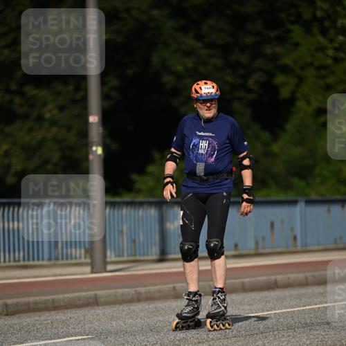 29.06.2025 - hella hamburg halbmarathon Dr. Thomas Lammeyer http://msf.ph/oto/8140914 29.06.2025 09:06:37 Kennedybrücke  meine-sportfotos.de