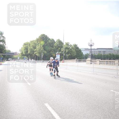 29.06.2025 - hella hamburg halbmarathon Jannik Wohlers http://msf.ph/oto/8140926 29.06.2025 09:06:17 Lombardsbrücke  meine-sportfotos.de
