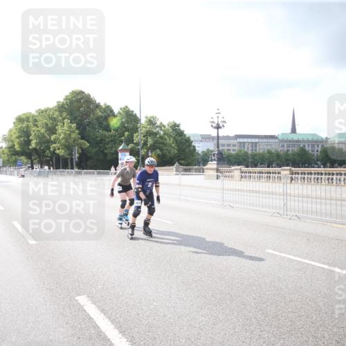 29.06.2025 - hella hamburg halbmarathon Jannik Wohlers http://msf.ph/oto/8140974 29.06.2025 09:06:17 Lombardsbrücke  meine-sportfotos.de