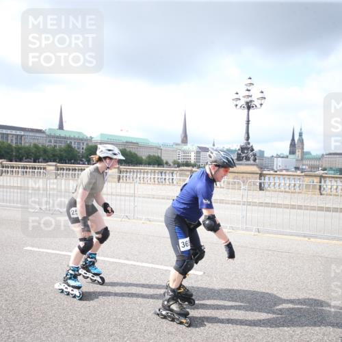 29.06.2025 - hella hamburg halbmarathon Jannik Wohlers http://msf.ph/oto/8141065 29.06.2025 09:06:18 Lombardsbrücke  meine-sportfotos.de