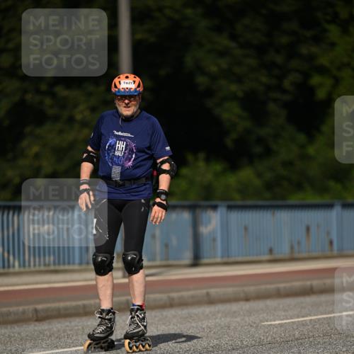 29.06.2025 - hella hamburg halbmarathon Dr. Thomas Lammeyer http://msf.ph/oto/8141103 29.06.2025 09:06:37 Kennedybrücke  meine-sportfotos.de