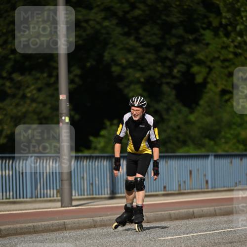 29.06.2025 - hella hamburg halbmarathon Dr. Thomas Lammeyer http://msf.ph/oto/8141137 29.06.2025 09:06:57 Kennedybrücke  meine-sportfotos.de
