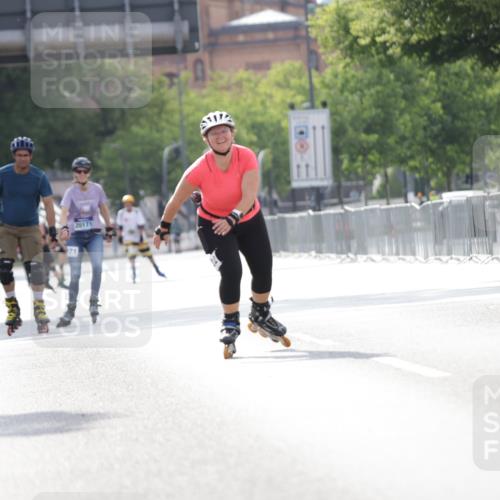 29.06.2025 - hella hamburg halbmarathon Jannik Wohlers http://msf.ph/oto/8141143 29.06.2025 09:04:43 Lombardsbrücke  meine-sportfotos.de