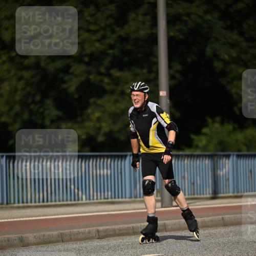 29.06.2025 - hella hamburg halbmarathon Dr. Thomas Lammeyer http://msf.ph/oto/8141159 29.06.2025 09:06:57 Kennedybrücke  meine-sportfotos.de